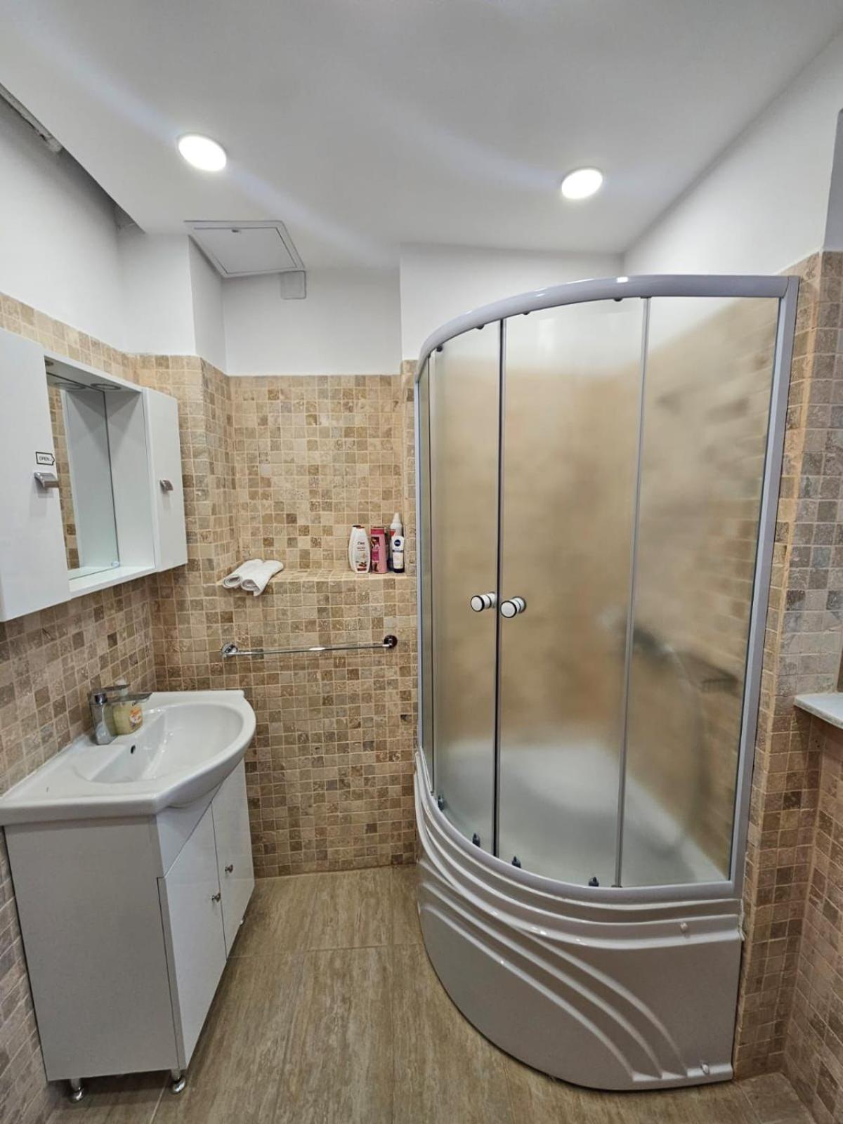 דירות בוקרשט Alt Studio מראה חיצוני תמונה